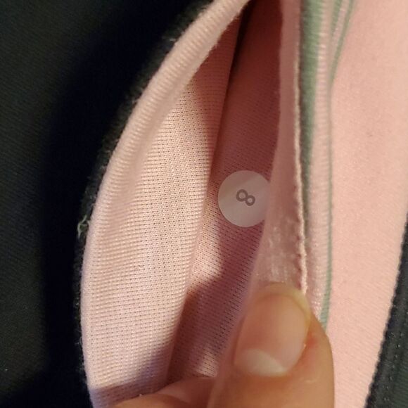 Lululemon Reversible Clam Digger Gray/Pink crop - Picture 6 of 8